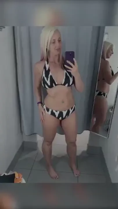 Here s a little dressing room photo op from our vacation last week 