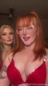 It s hard to stay focused boobs redhead bigtits girls lesbian