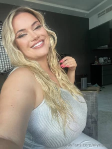 What you can read on my smile this time text in the comments