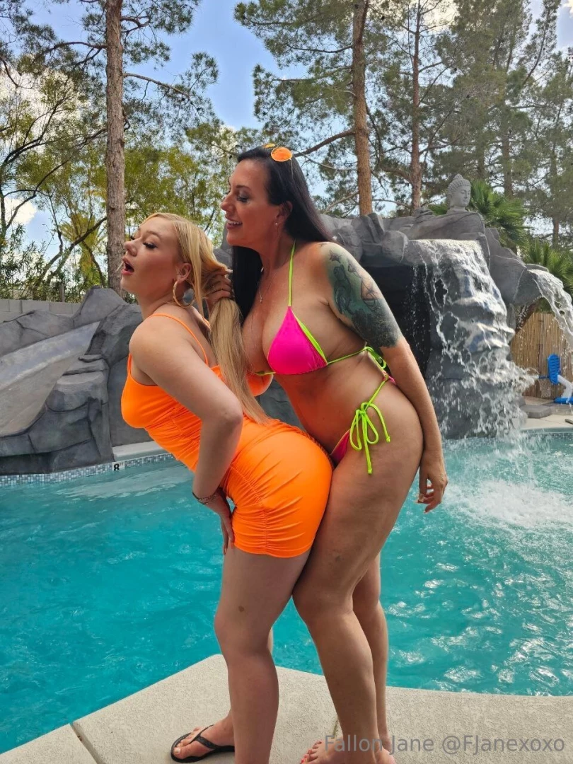 Double trouble at the pool and we re bringing this energy vannarose tv 