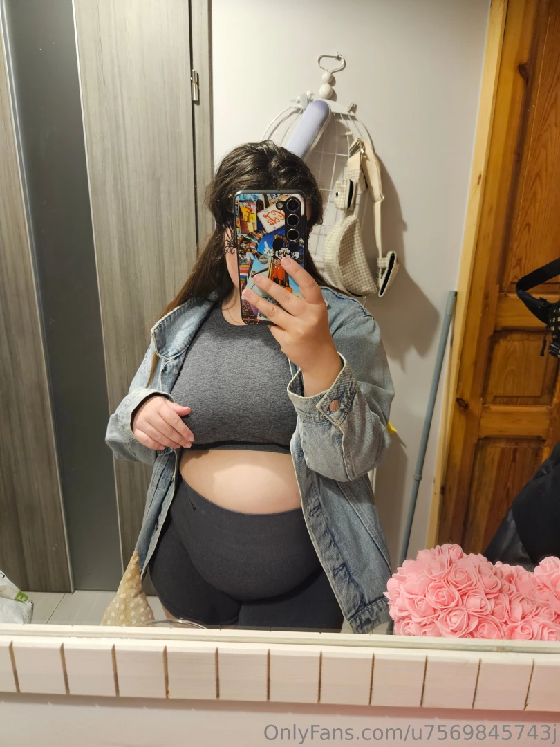 It s finally warm and i can walk around in sportswear as befits a fit part 1 