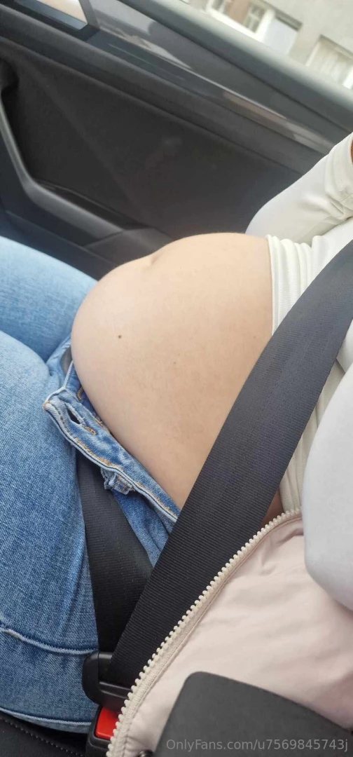 My sweet tummy in the car 