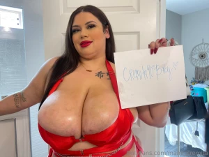 Happy holidays free fan signs for all my subs cremita90sbaby until the