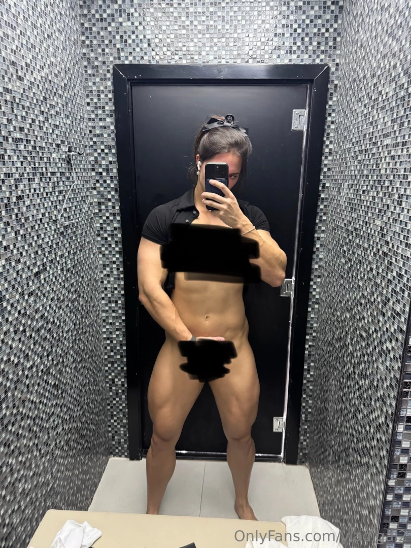 Changing in the fitting room would you like to recreate your fantasies 