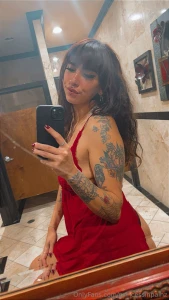 I m leaving for iowa this sunday for the holidays if y all help tip in