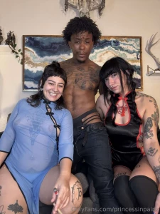 Are y all ready for this threesome anamal woodylakes part 1