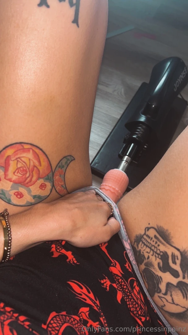 I think i m in love with my fuck machine 