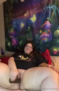 Little preview check your dm for full unedited video so creamy