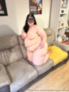 Unlock to see my cute sofa shoot