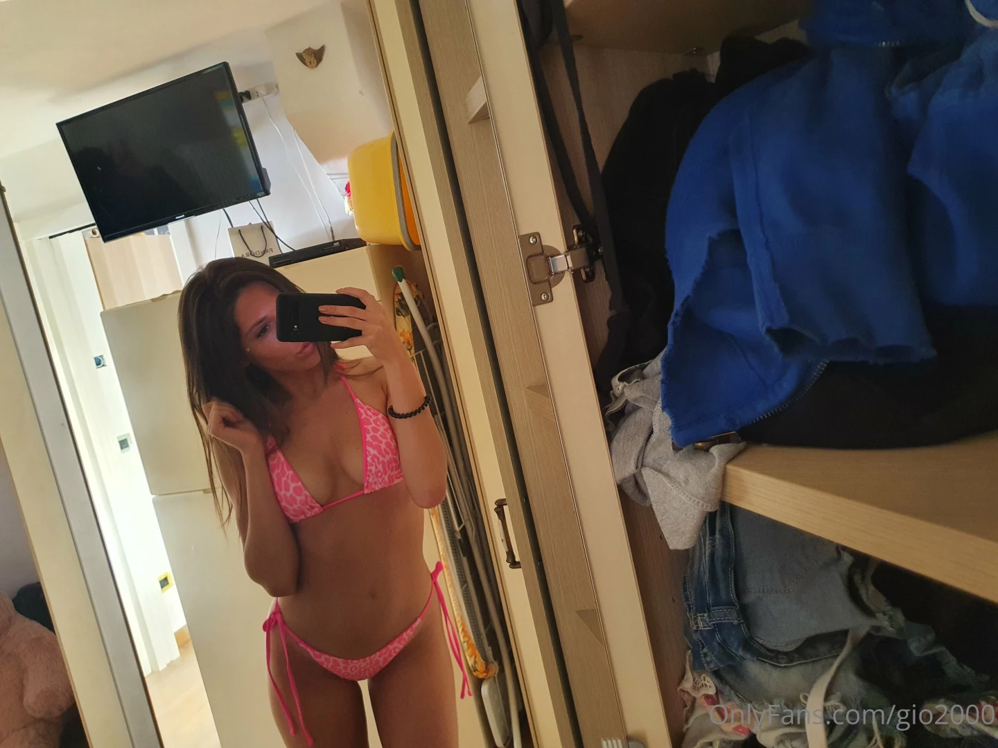 Cutebutterflyy part 70302 