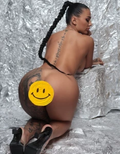 Vrei sa vezi cum imi place sa ma joc iuhasalexandra_vip wanna see how