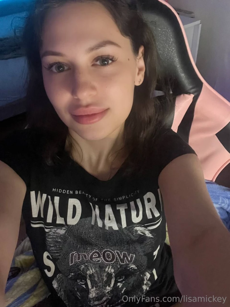 Maybe i should just be a cute lil kitty in your hands sounds kinda 