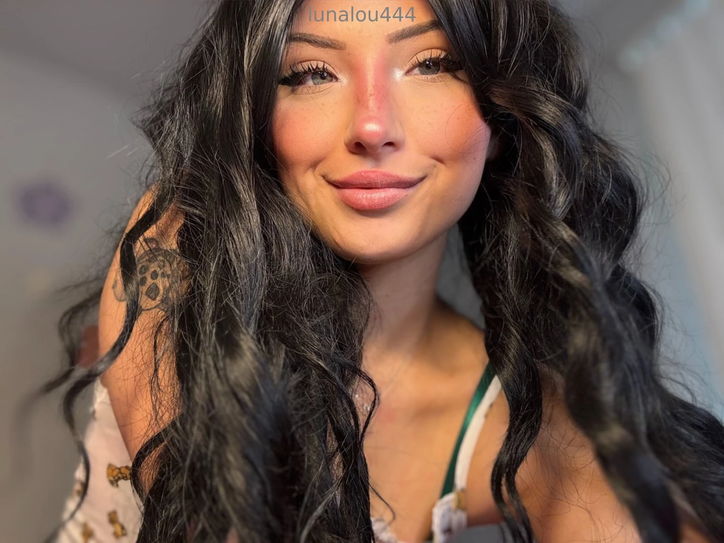 Looking cute today but it s what i m not wearing you ll love more 