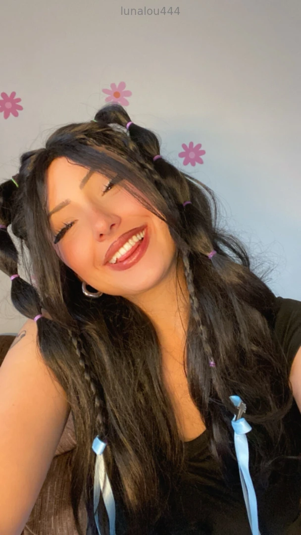 Giving you extra good vibes for today 