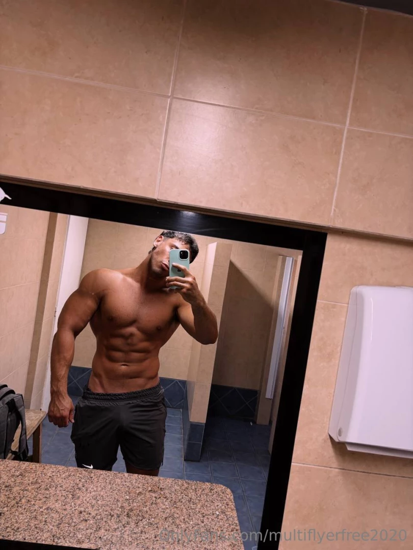 Free subscription mosciaro mosciaro personalized videos custom photos 