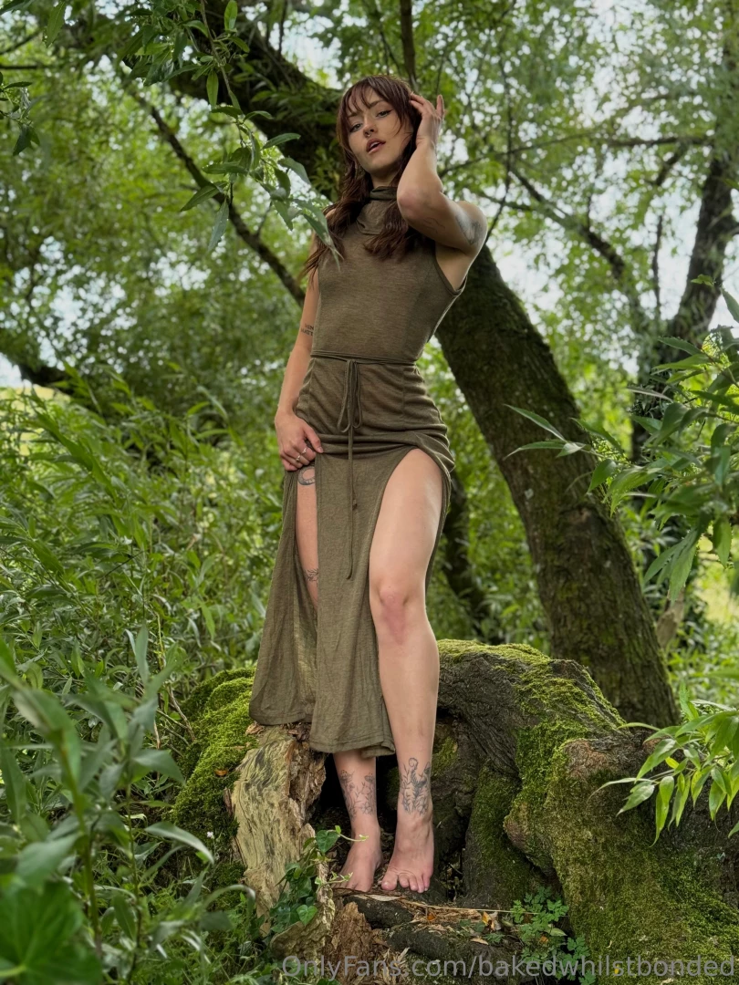 Just an innocent elf in a magical place you know i m not actually part 1 