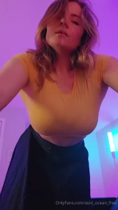 This skirt has pockets