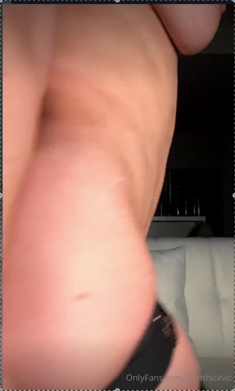 Tonight s live show filthy red hot fingerfucking twerking tits out 