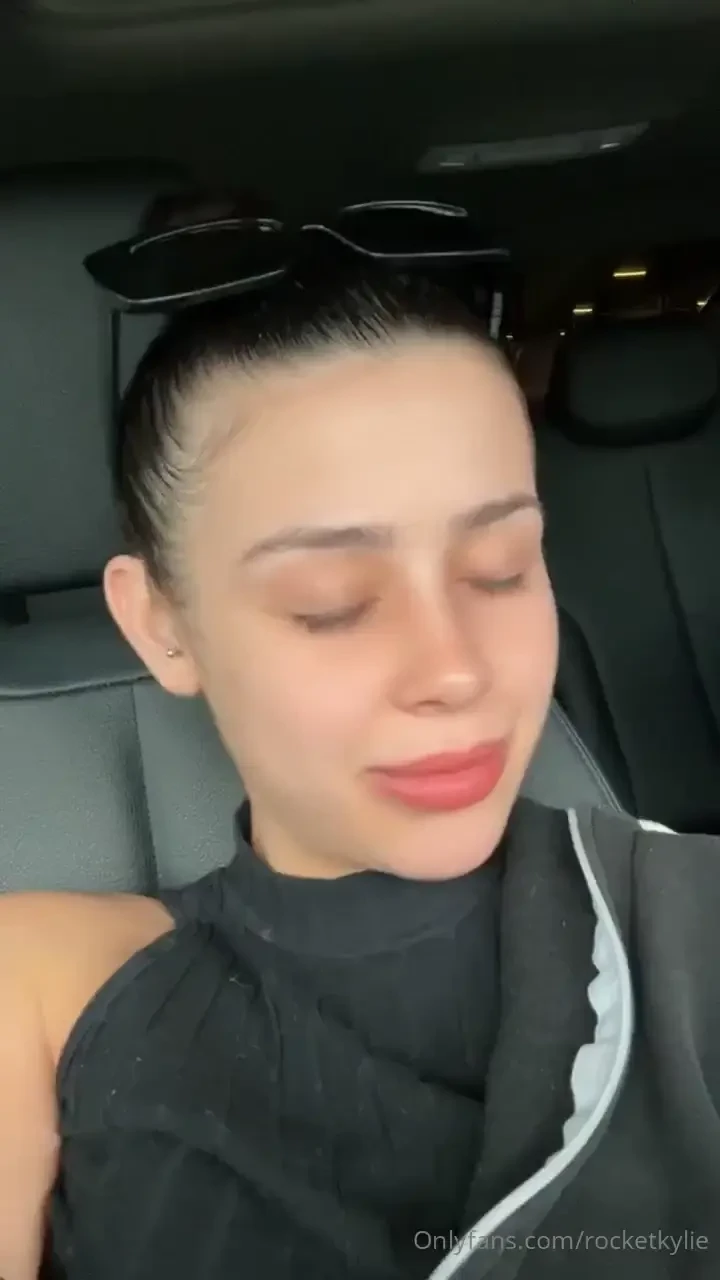 Do you wish i was in your car like this 