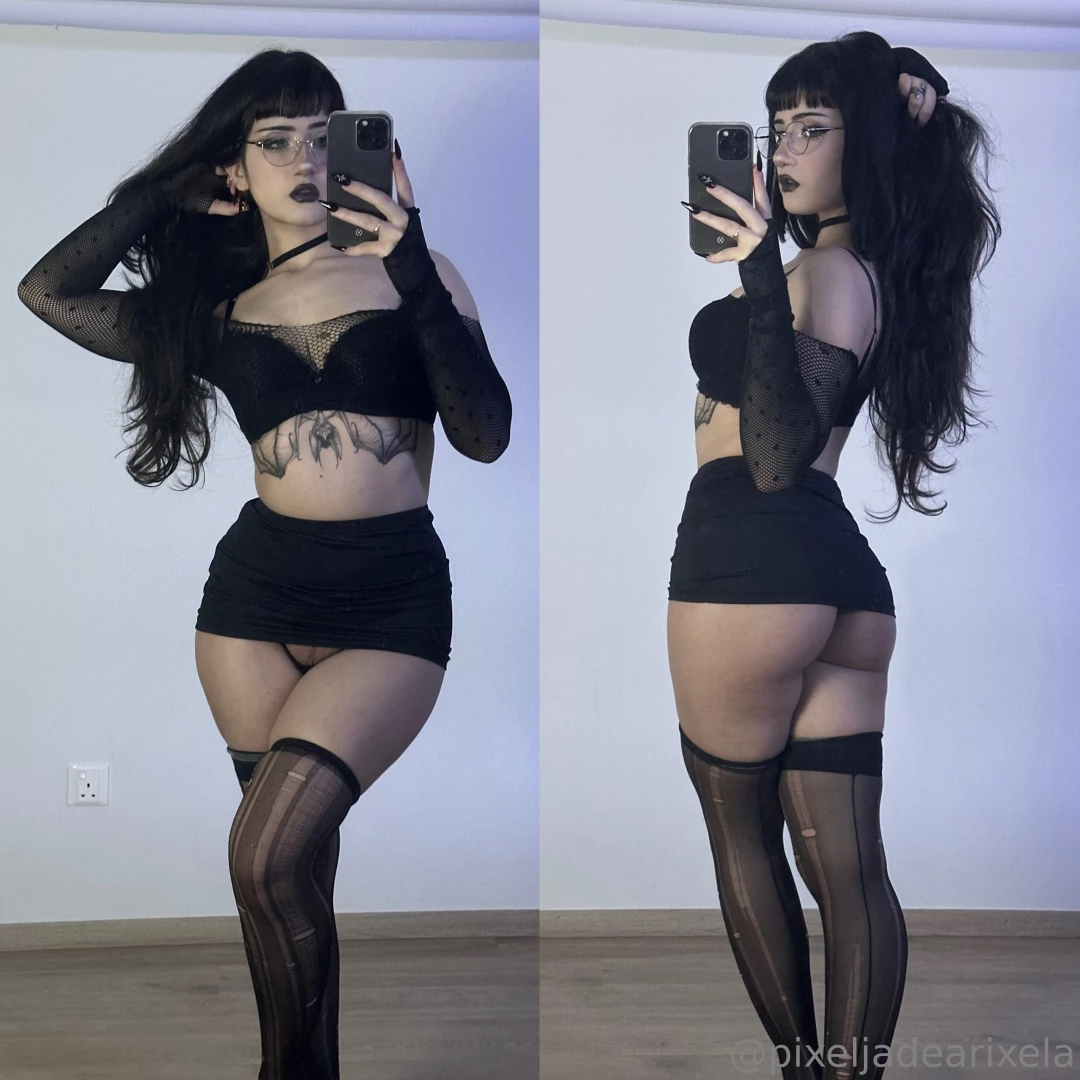 Free trial for all my goth loving gooners pixeljadevip https onlyfans 