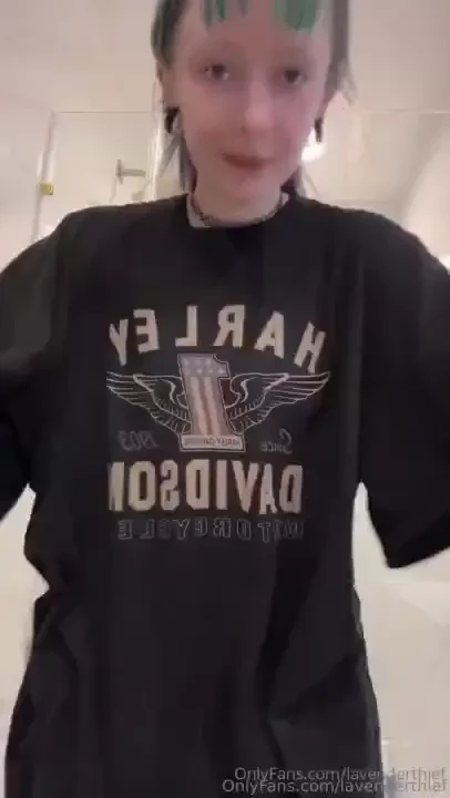 I got so sweaty and stinky doing yard work today come take a shower 