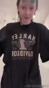 I got so sweaty and stinky doing yard work today come take a shower