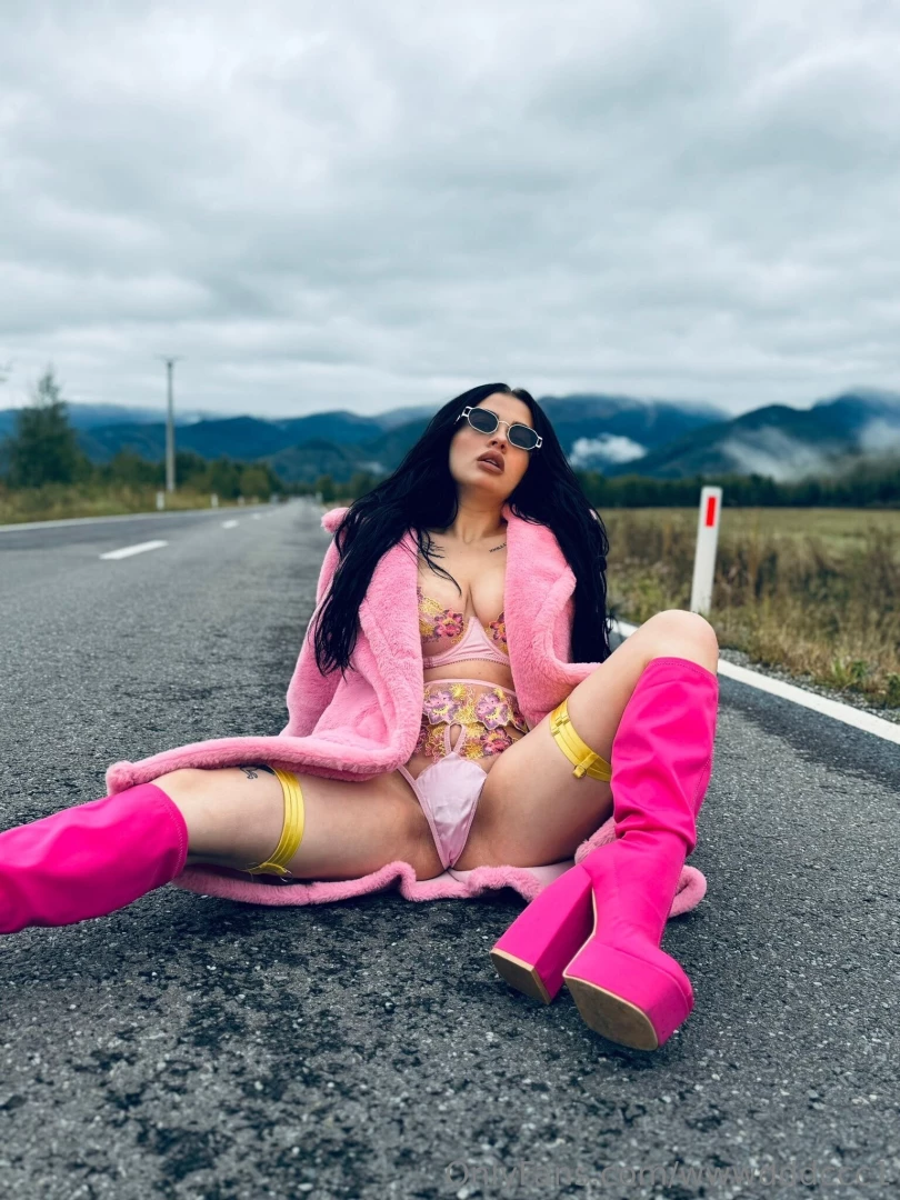 Sexi mami andreea kg19 are un abonament la 3 dolari i g se ti tot 