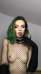 Aboneaz -te pe profilul meu vip si prime ti cadou la alegere 1 un film part 2