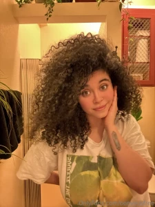 So how about this month am i right i m ok i ve got a new phone and my part 2