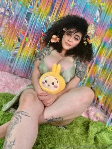 Hope you re having a happy easter some naughty nudes are going to hope