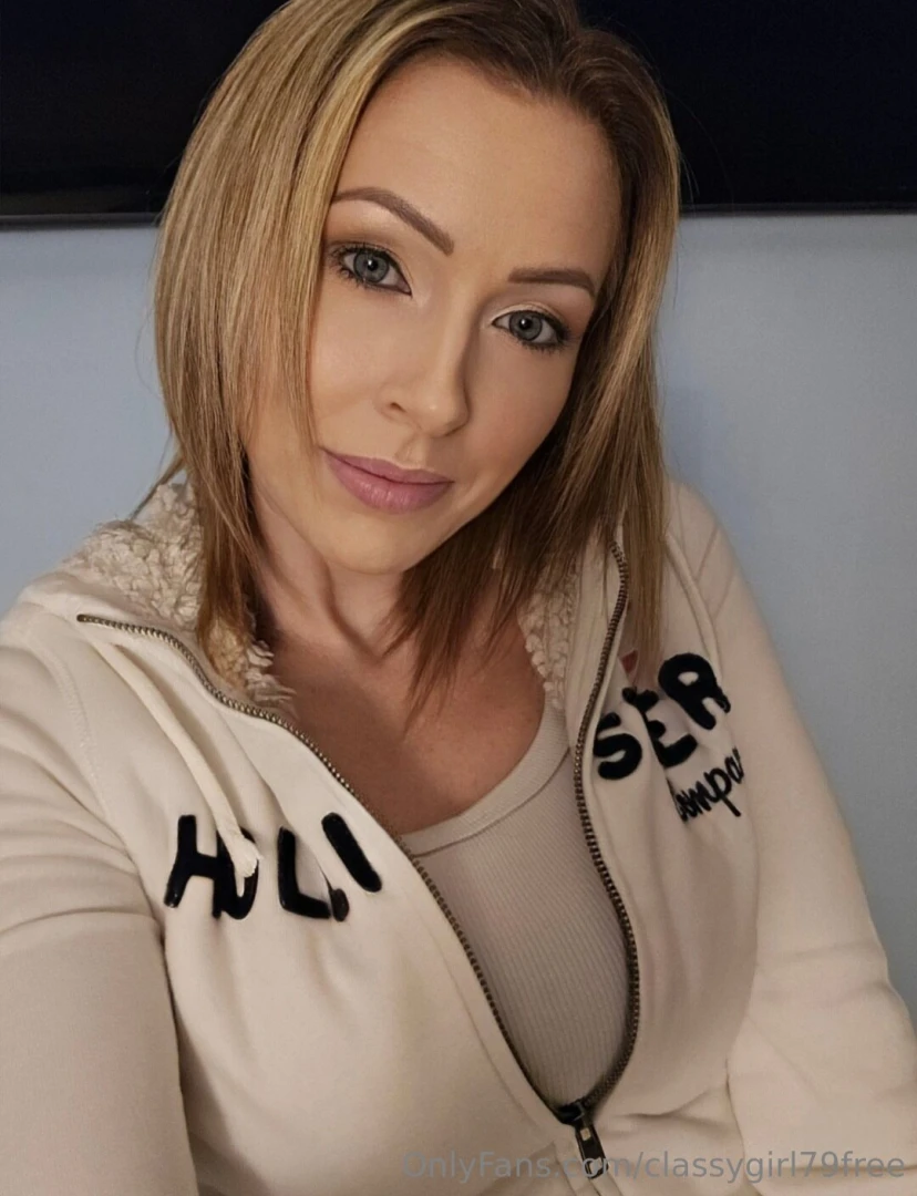 Nothing like a simple selfie 