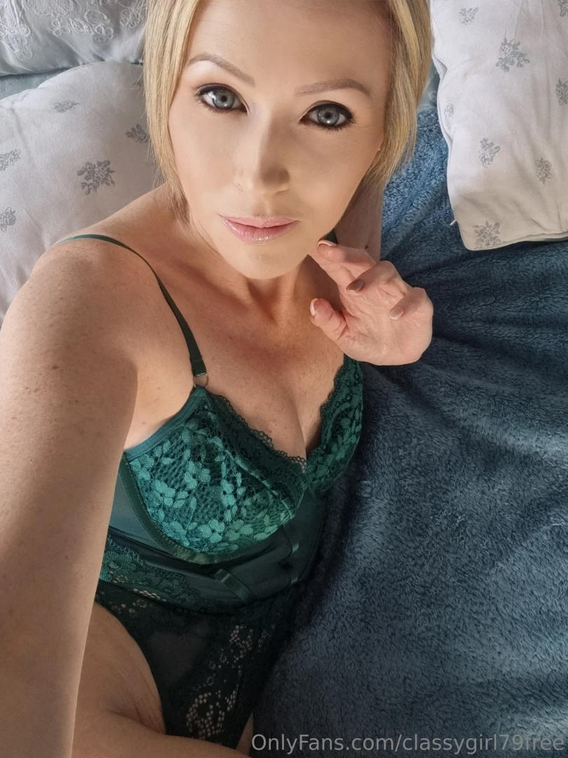 Come to bed with me eyes part 2 