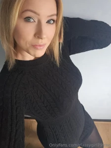 How s your friday going love a little black dress