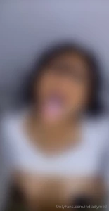 Cum bust a fatt nutt on my face just like this daddy