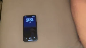 Gestern abend gedreht heute online erst streichelt er mir meine fotze