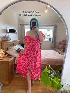 Very flowy can t wait for summer to dress like this again