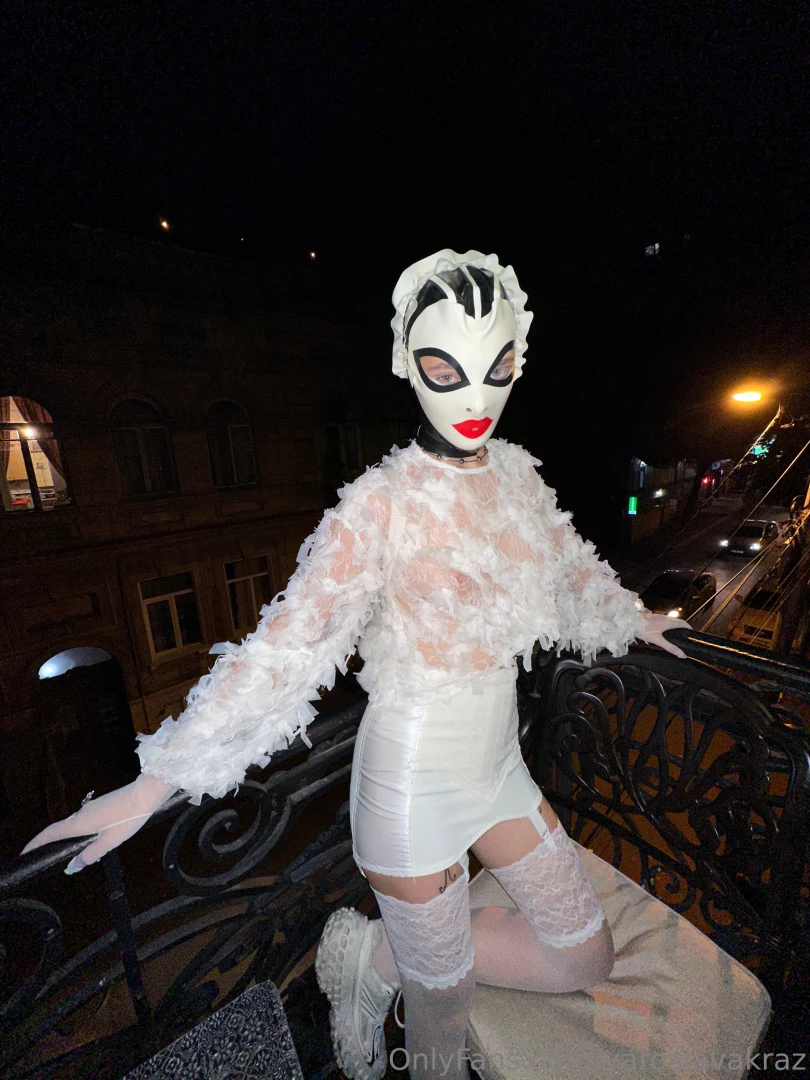 Do you agree that the best parties are secret parties every time they part 3 