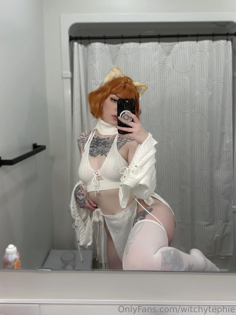 I tease i tempt i trap 