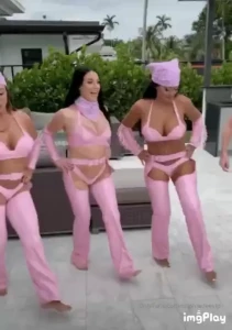 Come take a shower with me angela white toochi and francety we are part 1