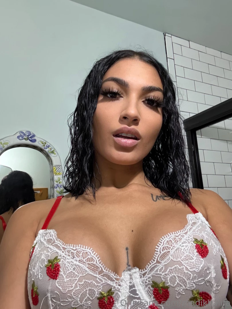 Masturbation tape i used my favorite toy to make me cream on camera part 5 