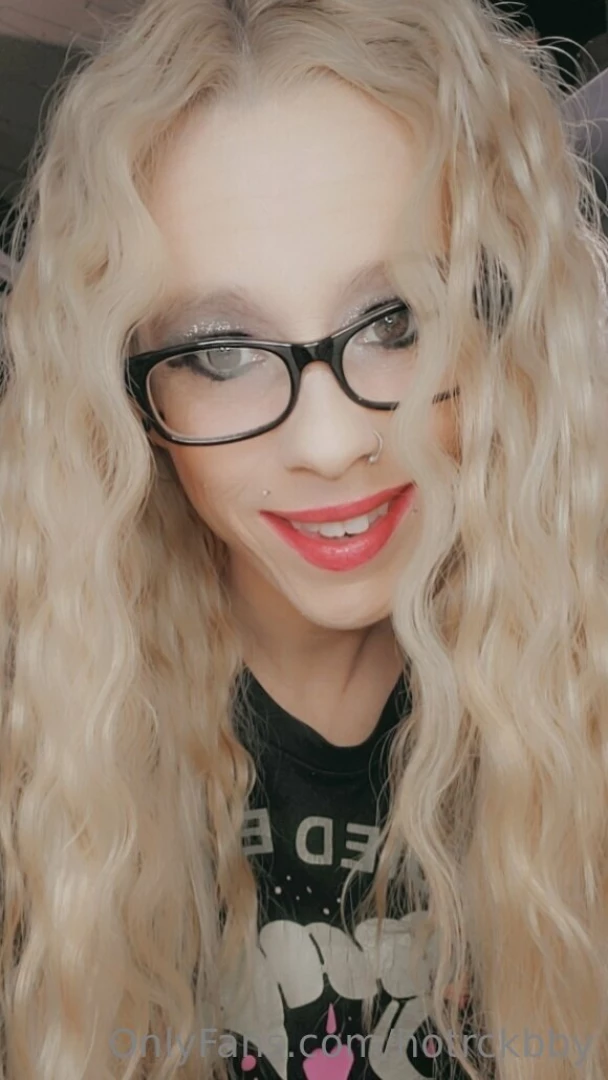Feeling sexy might have to fuck myself later part 2 