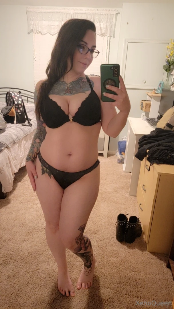 Would you smash in front of a mirror if so what positions 