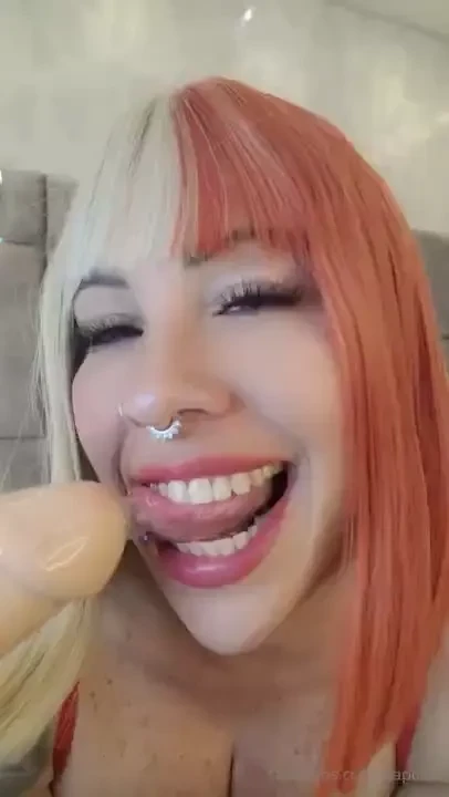 Hello love i want to feel your cock in my mouth 