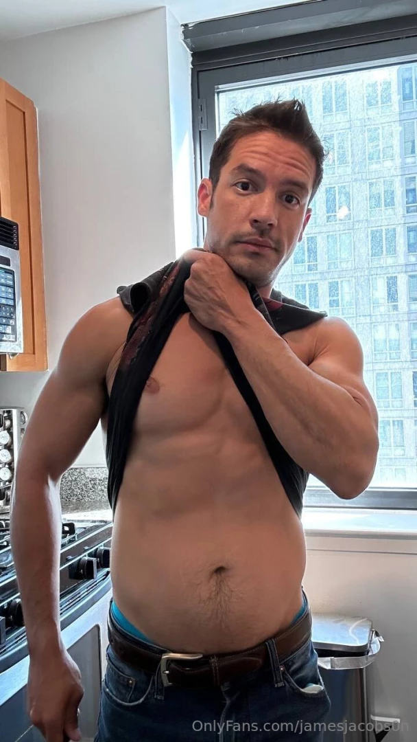 Turns out the kitchen is my best angle 