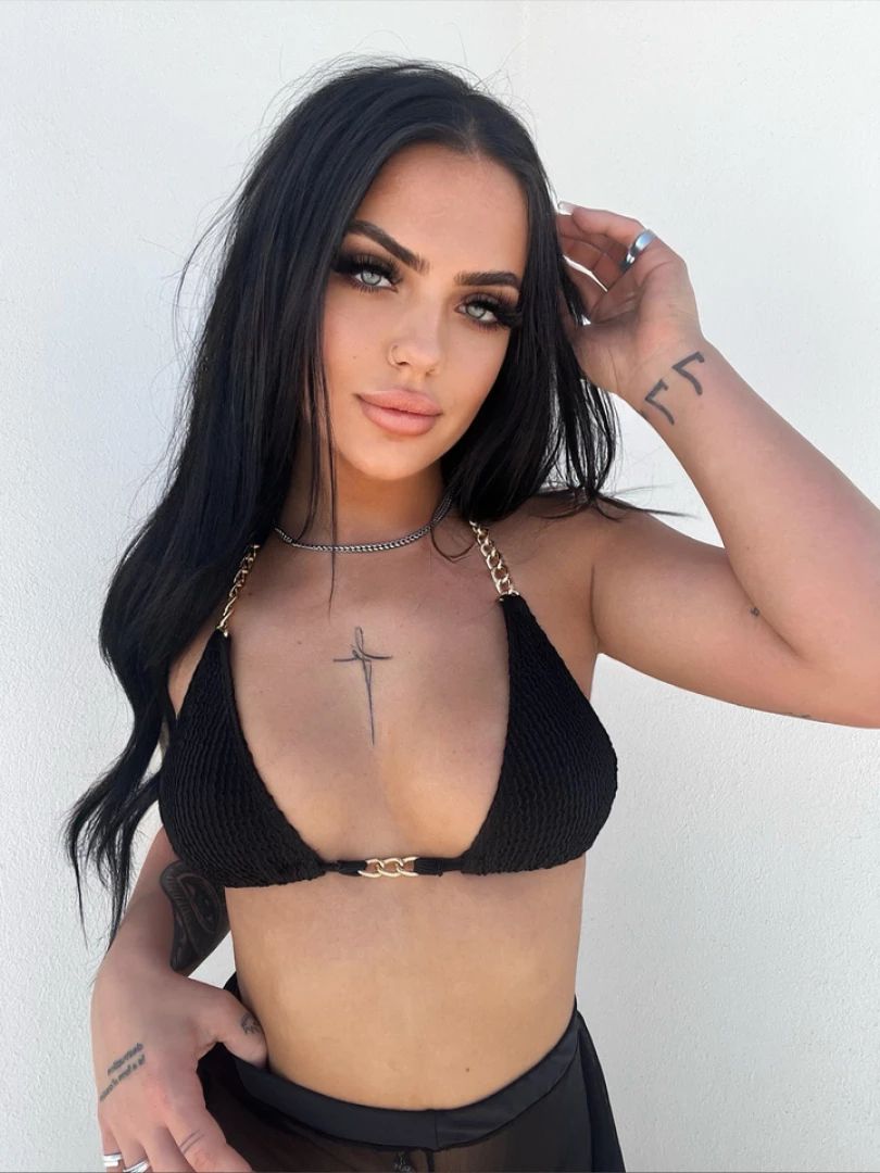 Happy sunday any plans 