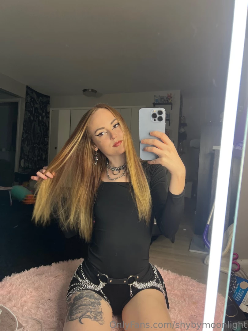 Want to come over and watch porn on my mirror part 38 