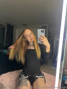 Want to come over and watch porn on my mirror part 38