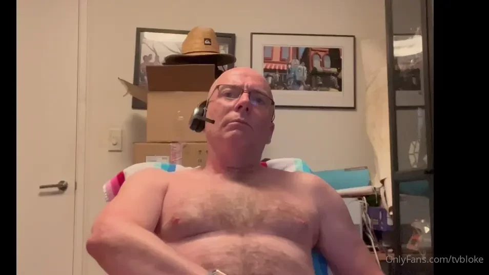 Group zoom wank with the buddies this week - so lucky to have this part 1 