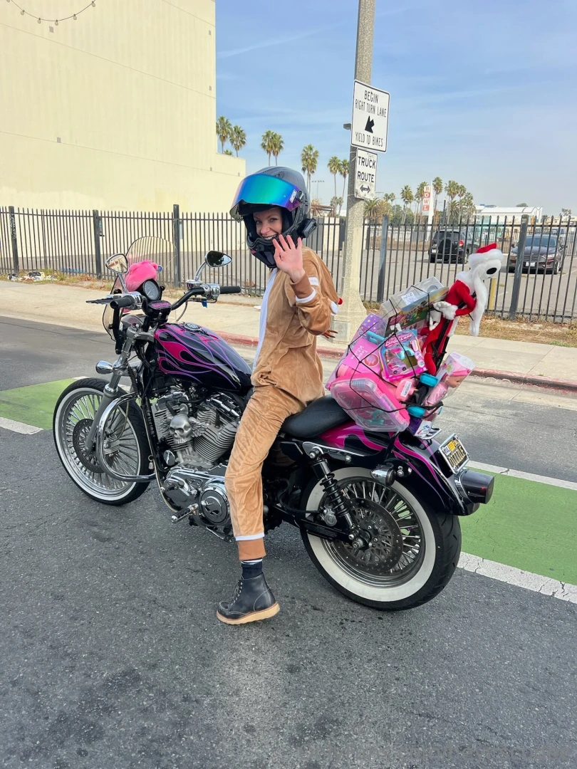 Im just a two wheeled rudolph this time of year 