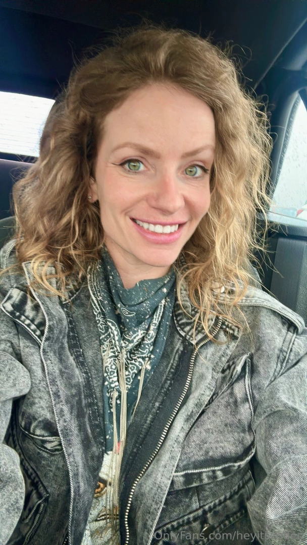 Looking like the girl next door but thinking naughty thoughts 